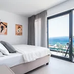 Bava With 4 En-suite Bedrooms, Heated 33 Sqm Pool Villa Omiš