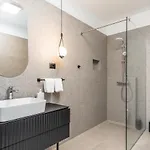 Bava With 4 En-suite Bedrooms, Heated 33 Sqm Pool *