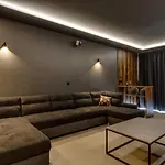 Bava With 4 En-suite Bedrooms, Heated 33 Sqm Pool Villa Omiš