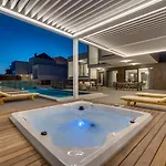 Villa Bava With 4 En-suite Bedrooms, Heated 33 Sqm Pool