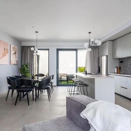 New! Bava With 4 En-suite Bedrooms, Heated 33 Sqm Pool Villa *
