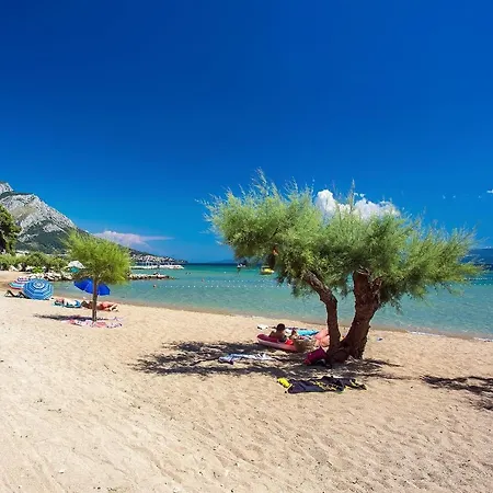 Bava With 4 En-suite Bedrooms, Heated 33 Sqm Pool Vila *