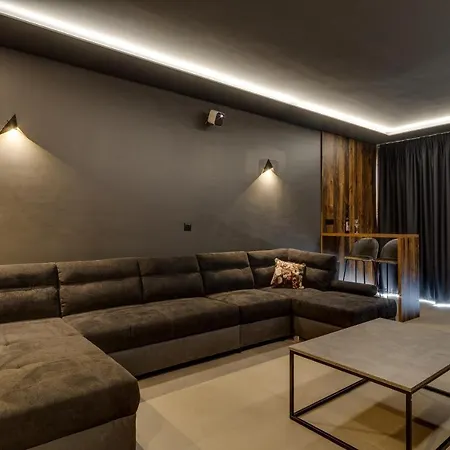 New! Bava With 4 En-suite Bedrooms, Heated 33 Sqm Pool Villa Omiš