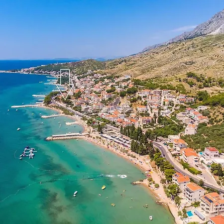 New! Bava With 4 En-suite Bedrooms, Heated 33 Sqm Pool Villa Omiš